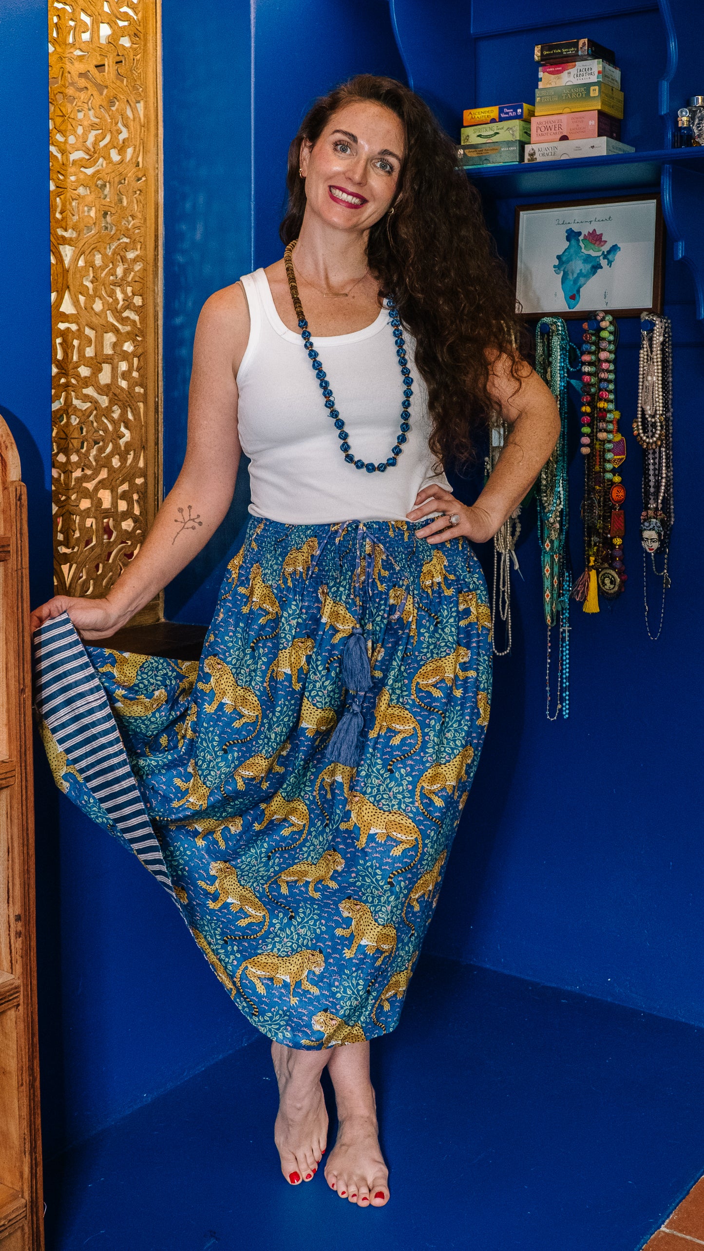 Short Sophie Skirt - Royal blue leopard