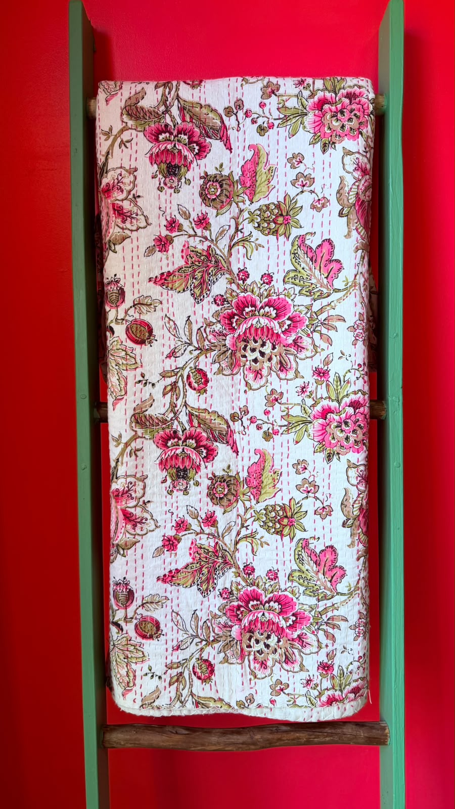Off White with Classic Pink and Tan Flowers