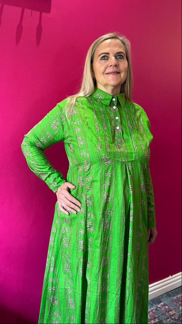 Maharani Parakeet Green with delicate pink palm