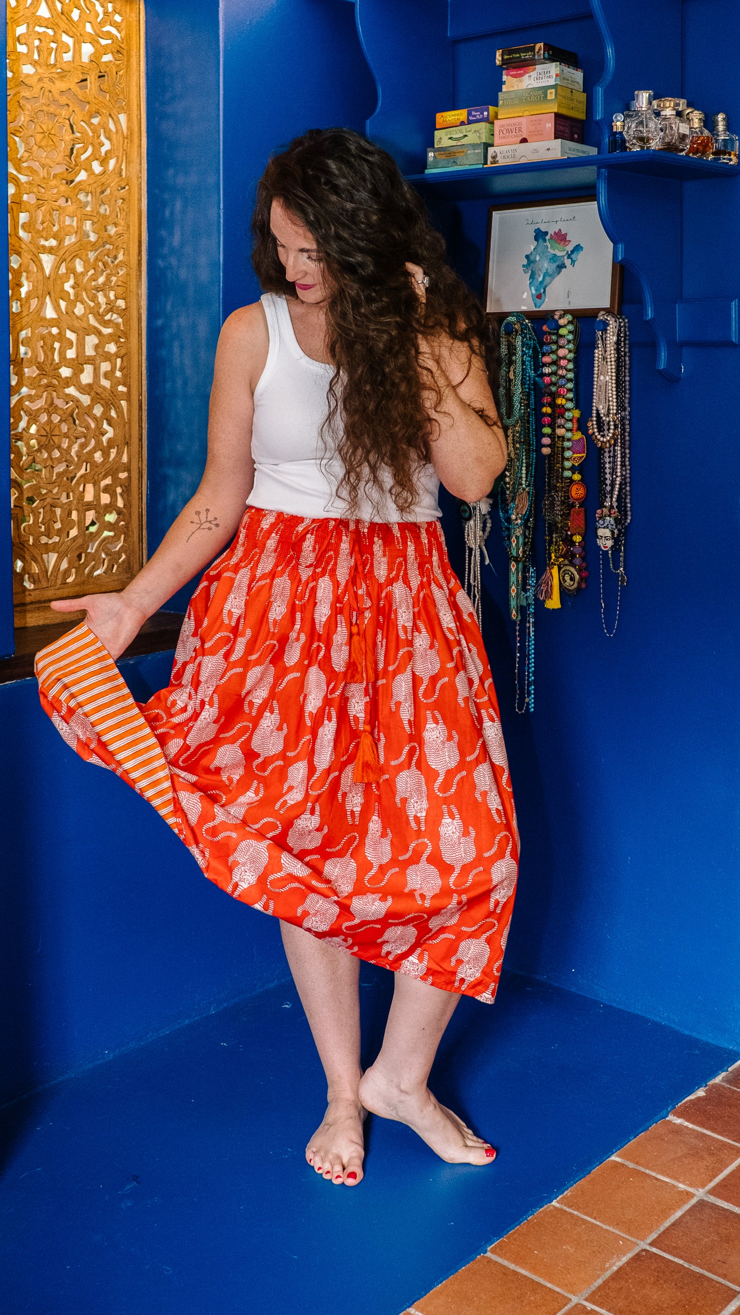 Short Sophie Skirt - Orange happy tigers