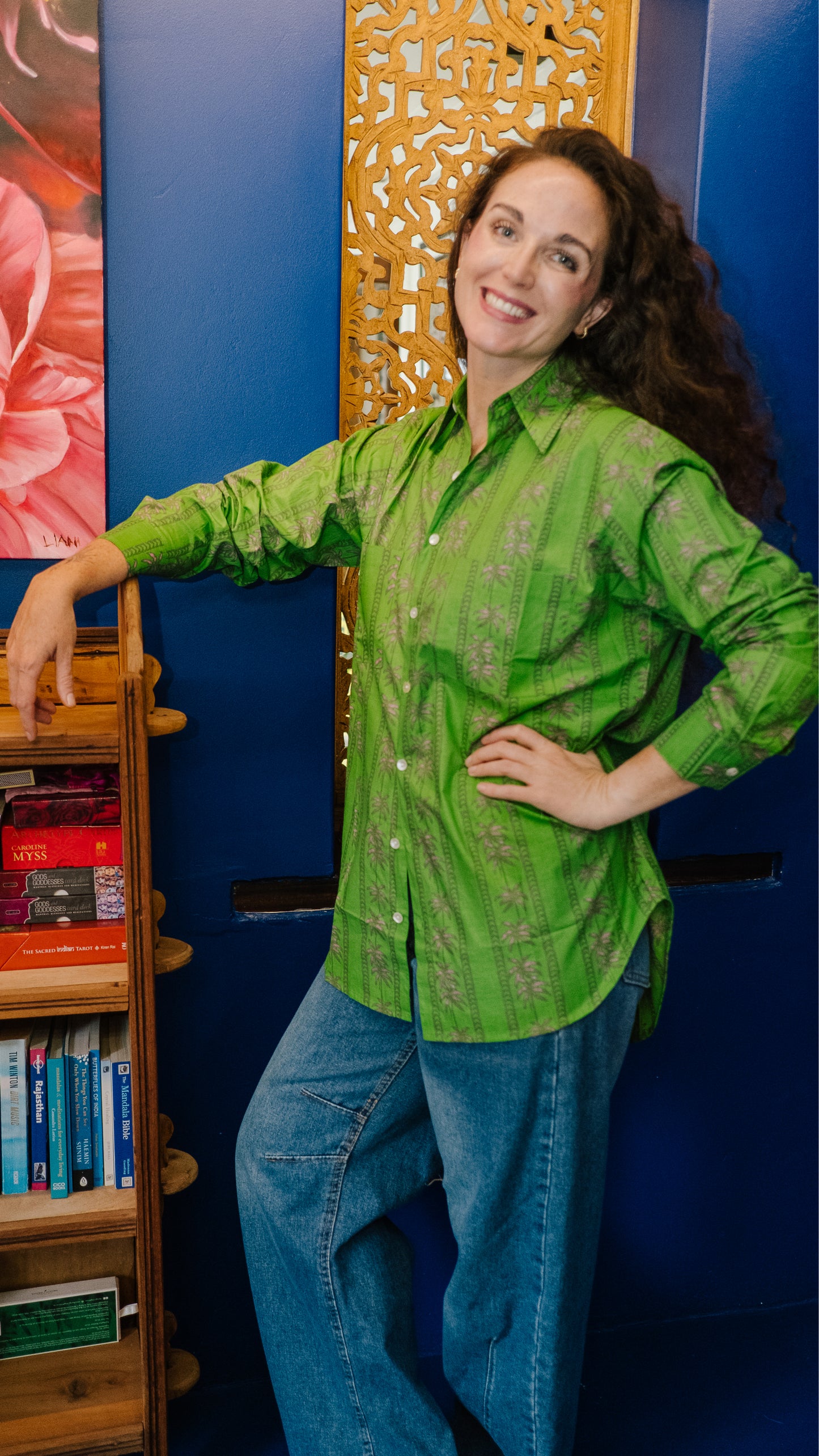 Beverley Blouse 2.0 - Vibrant green and soft pink palm