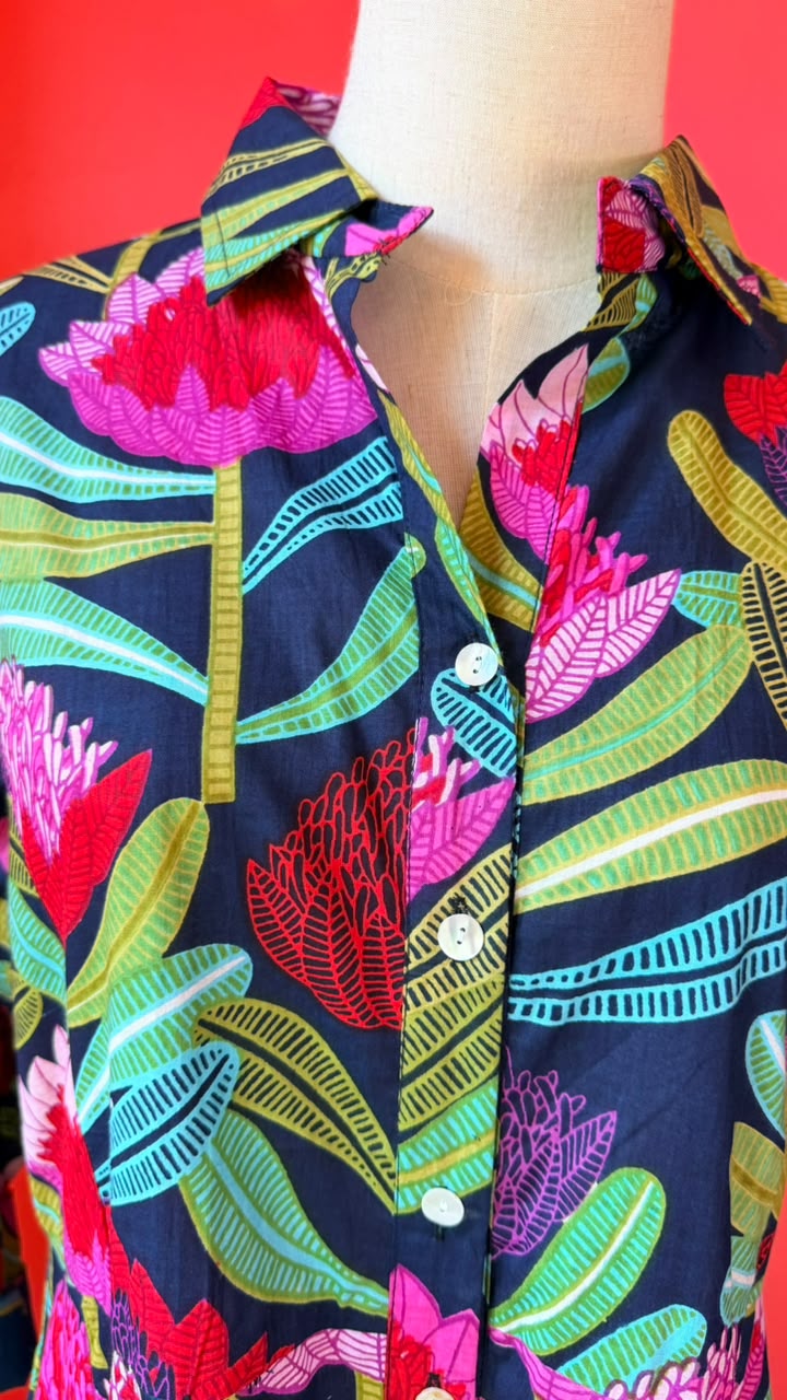 Sammy Joy 2.0 Navy Blue with Vibrant Red and Pink Proteas