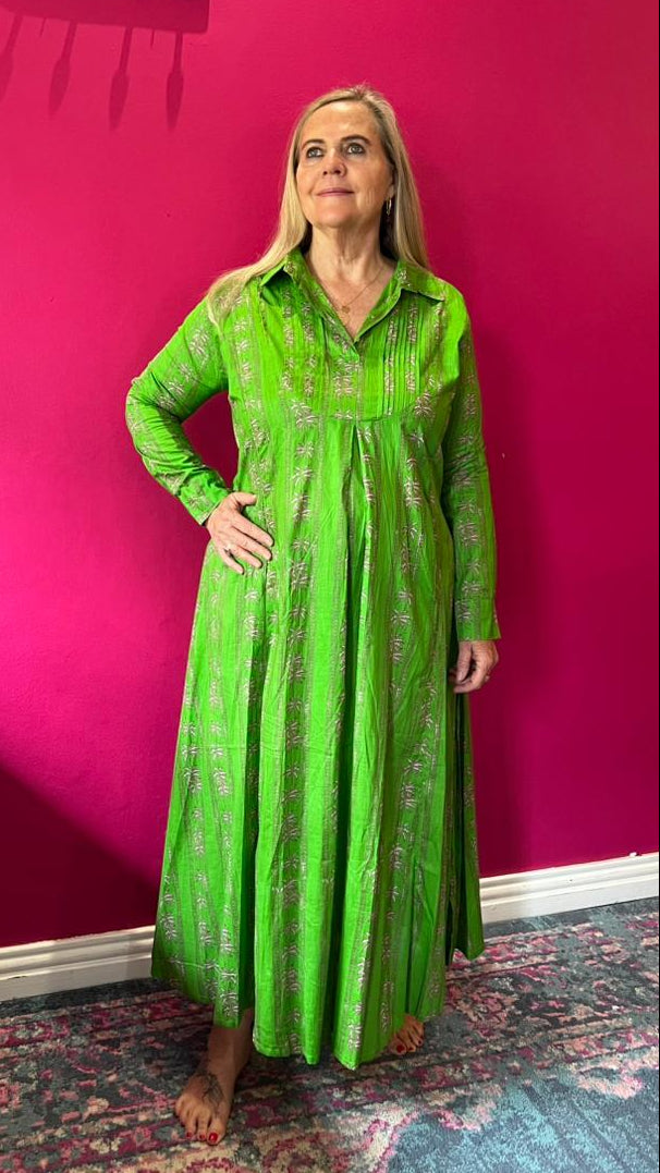 Maharani Parakeet Green with delicate pink palm